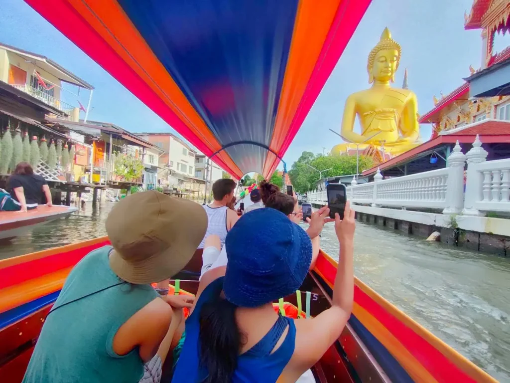 Wat Paknam Phasi Charoen
