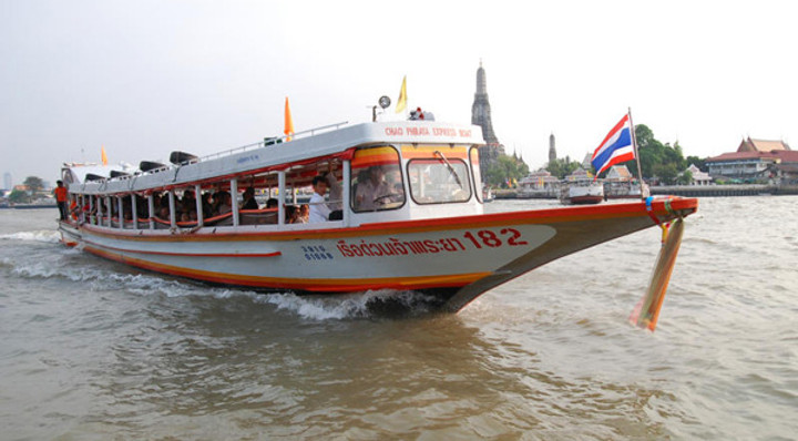 Chao Phraya express boat2