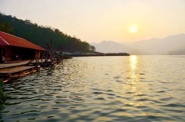 Mae Ngat Dam & Reservoir