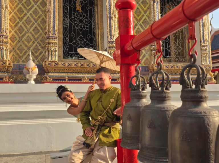 Wat Arun Traditional Thai Costume Experience — photo 3