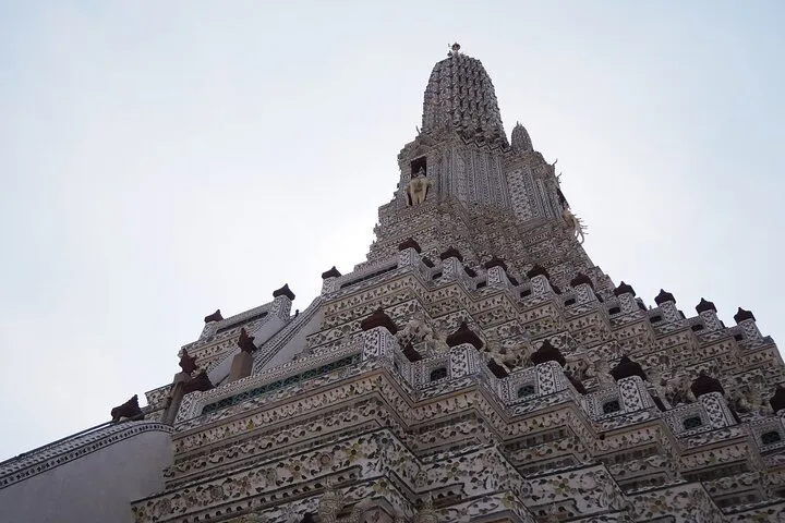 Wat Arun (Temple of Dawn)