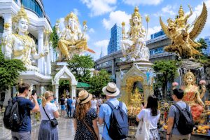 Bangkok Sacred Shrines Walking Tour