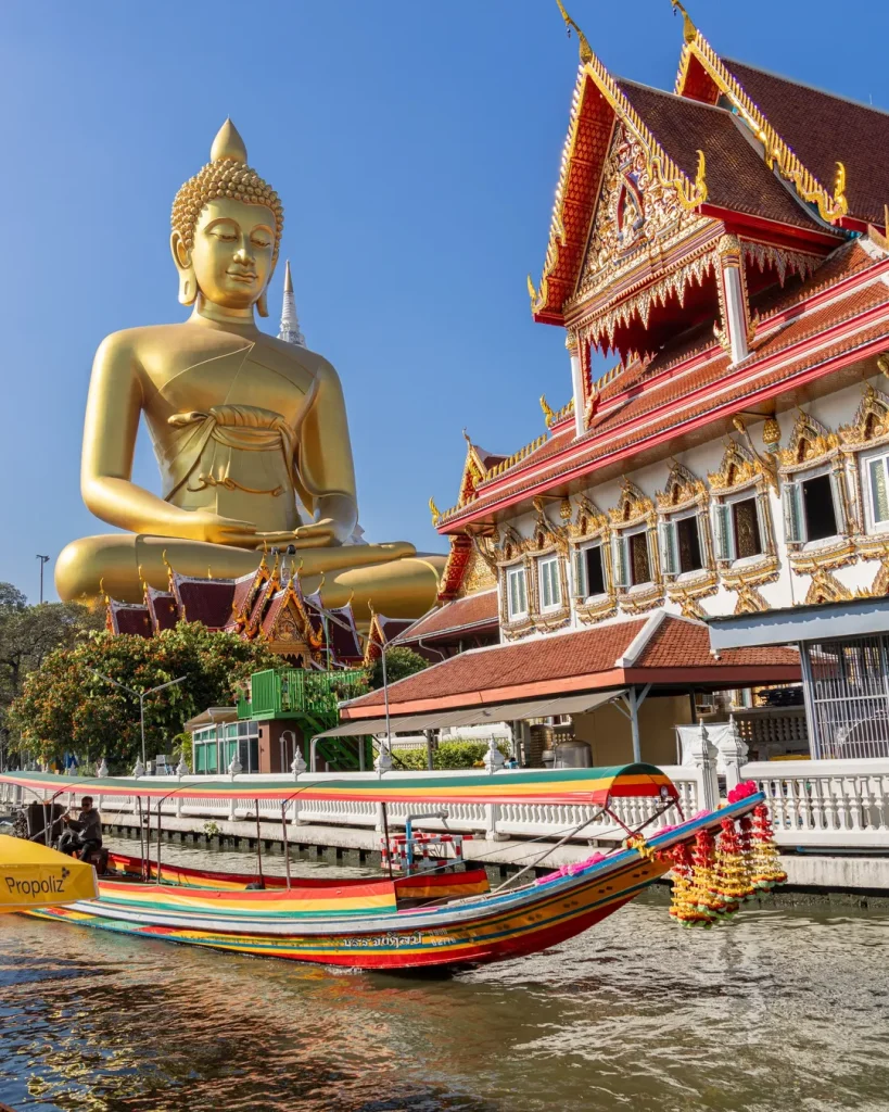 Wat Paknam Phasi Charoen - Pass By