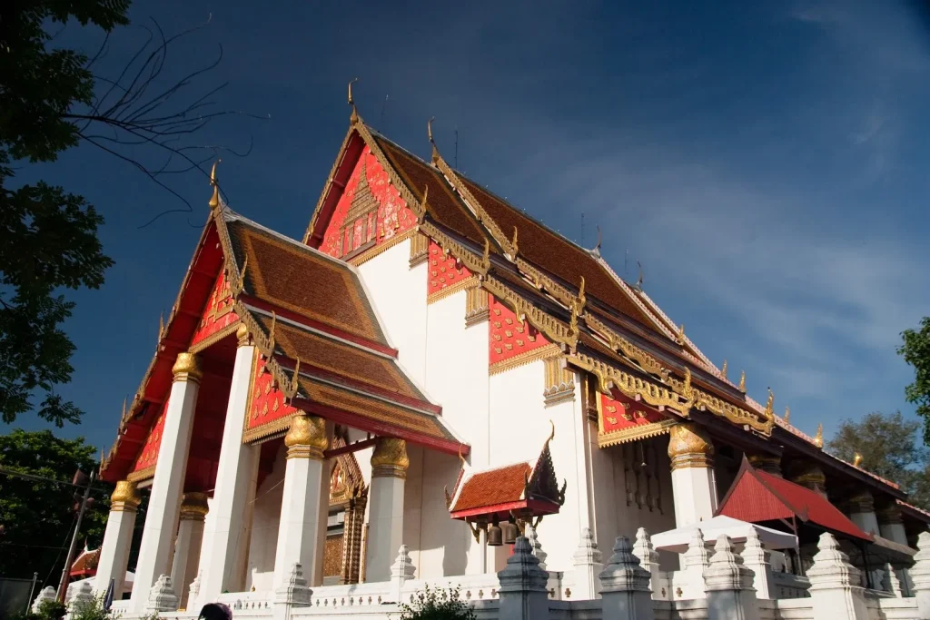 Wihan Phra Mongkhon Bophit