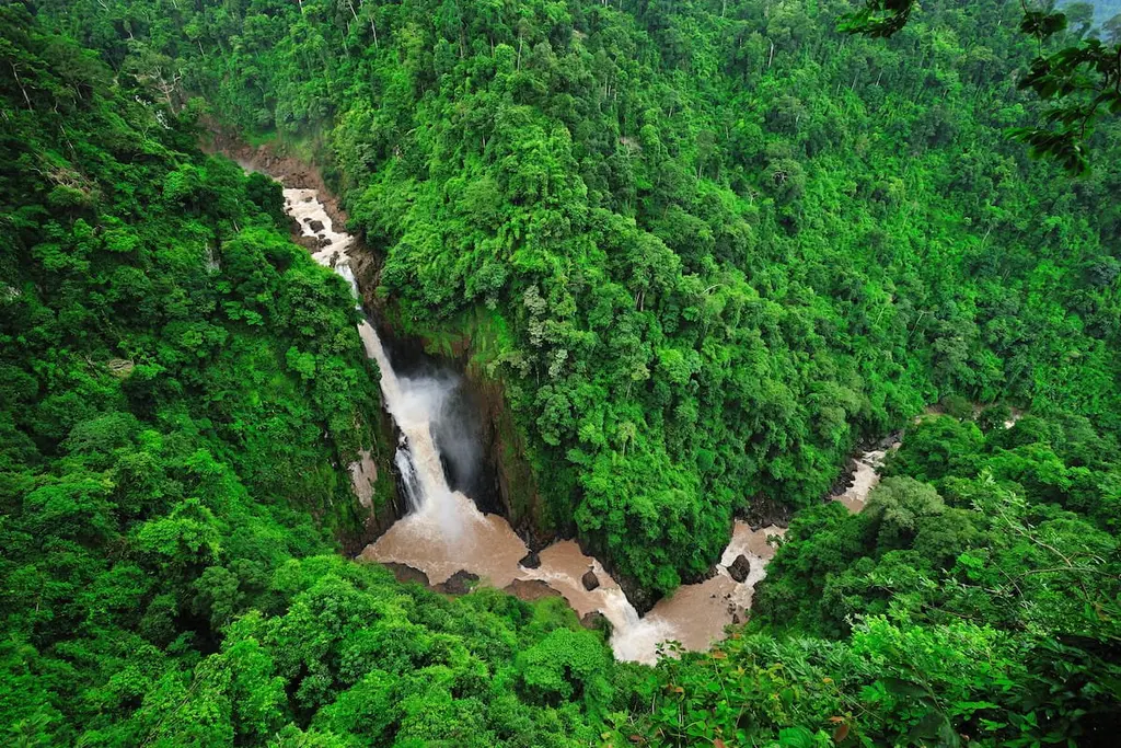 Haew Narok Waterfall